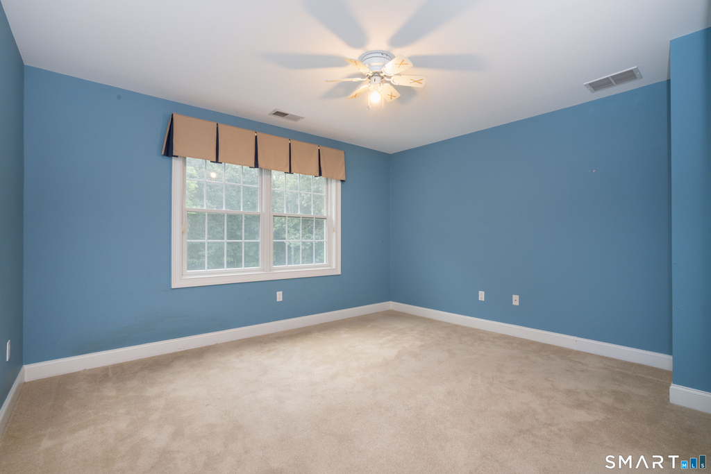 16 Hendrickson Lane - Photo 33