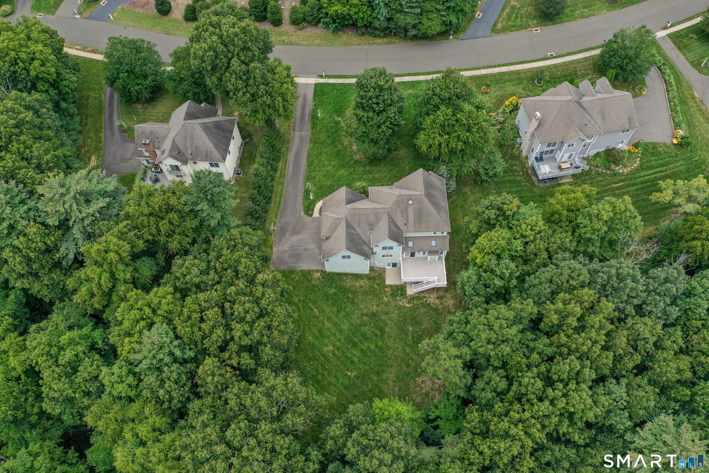 16 Hendrickson Lane - Photo 2