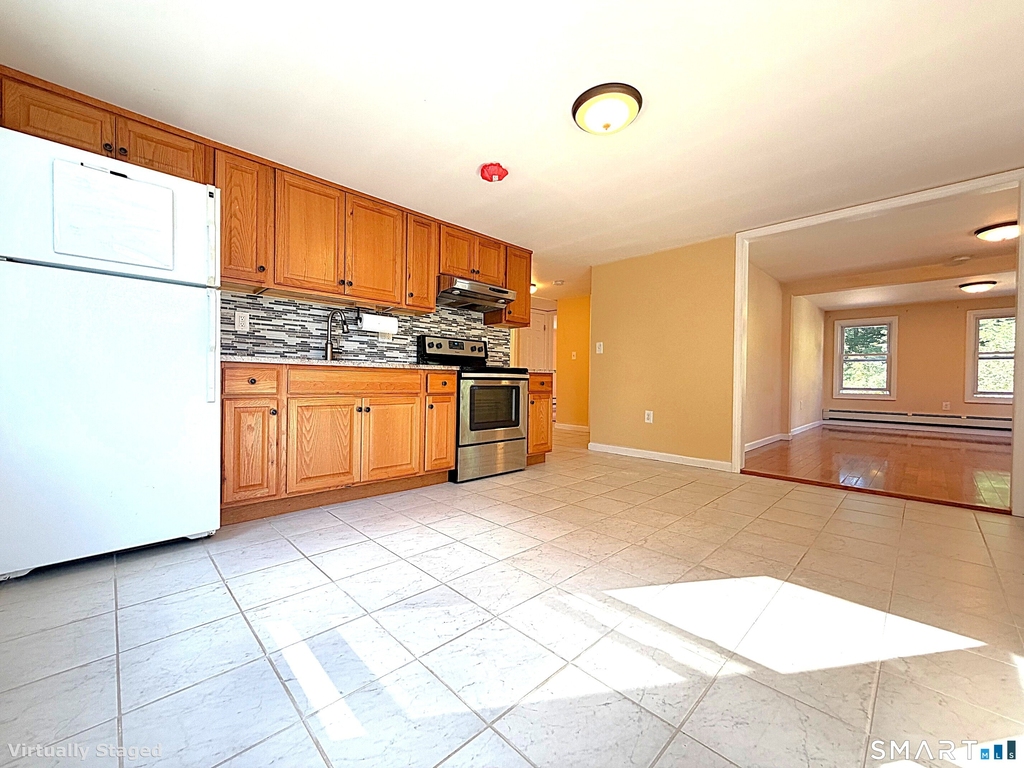 25 Railroad Avenue - Photo 3