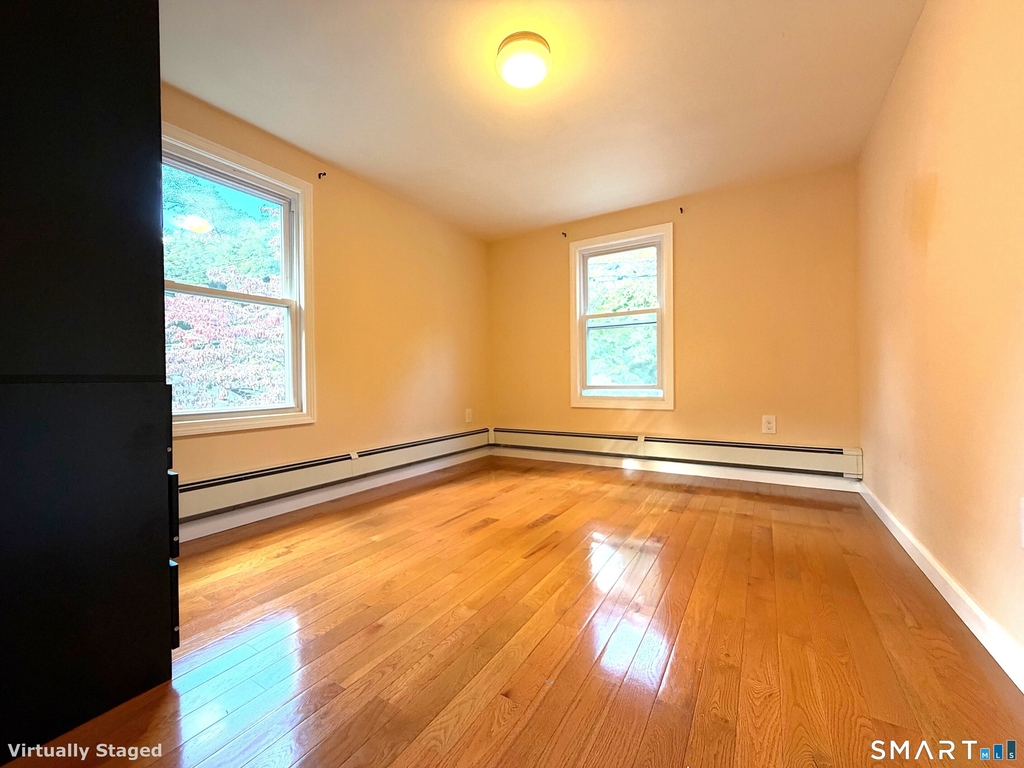 25 Railroad Avenue - Photo 8