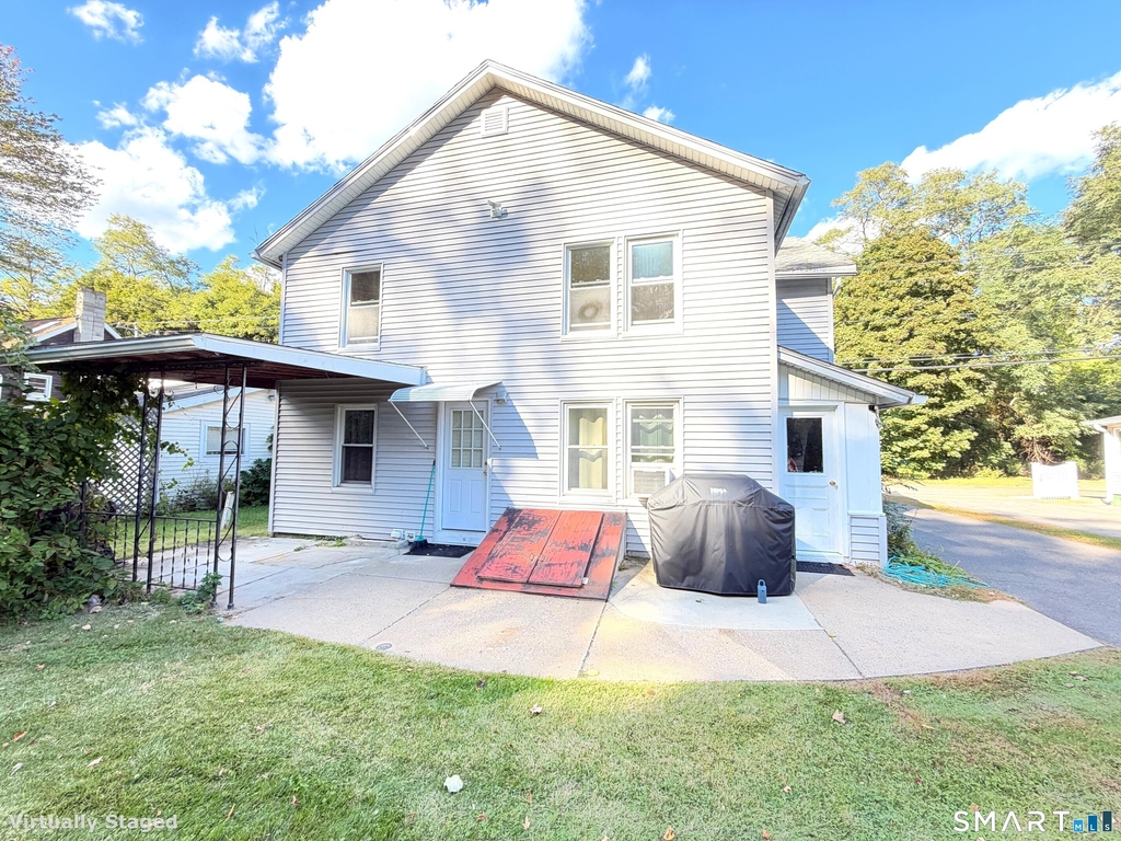 25 Railroad Avenue - Photo 14