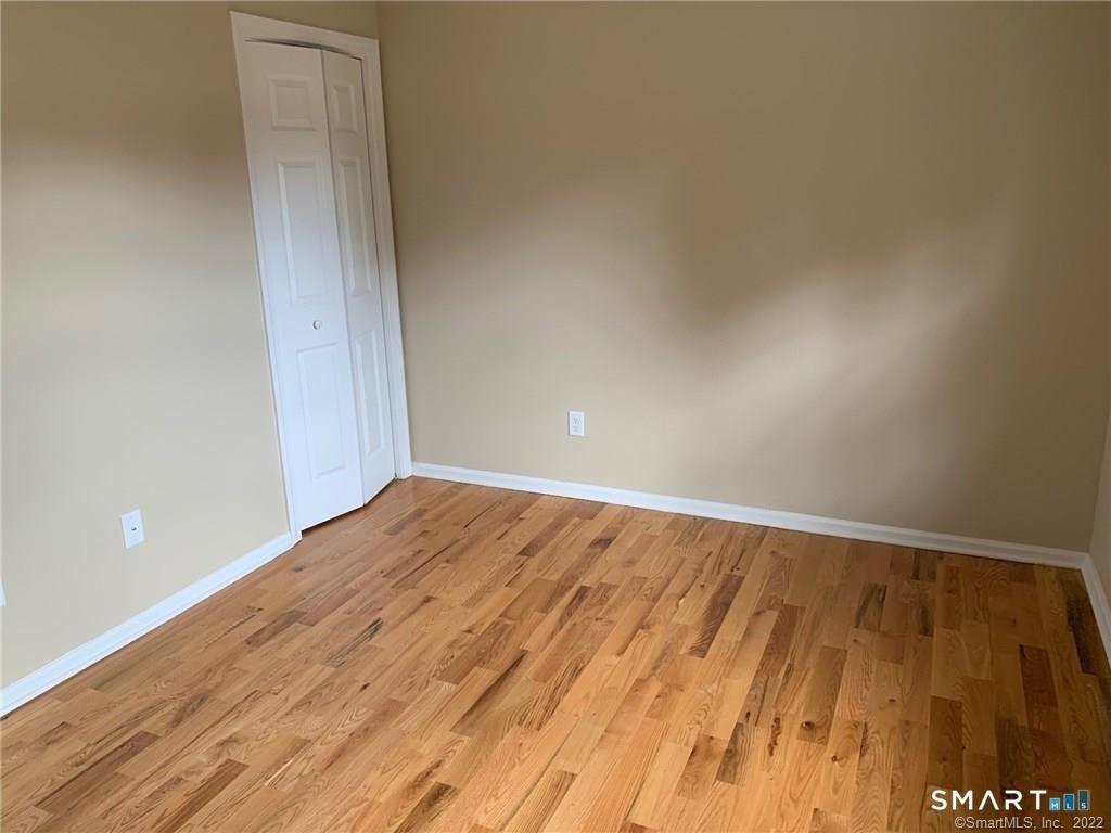 900 South Main Street - Photo 6