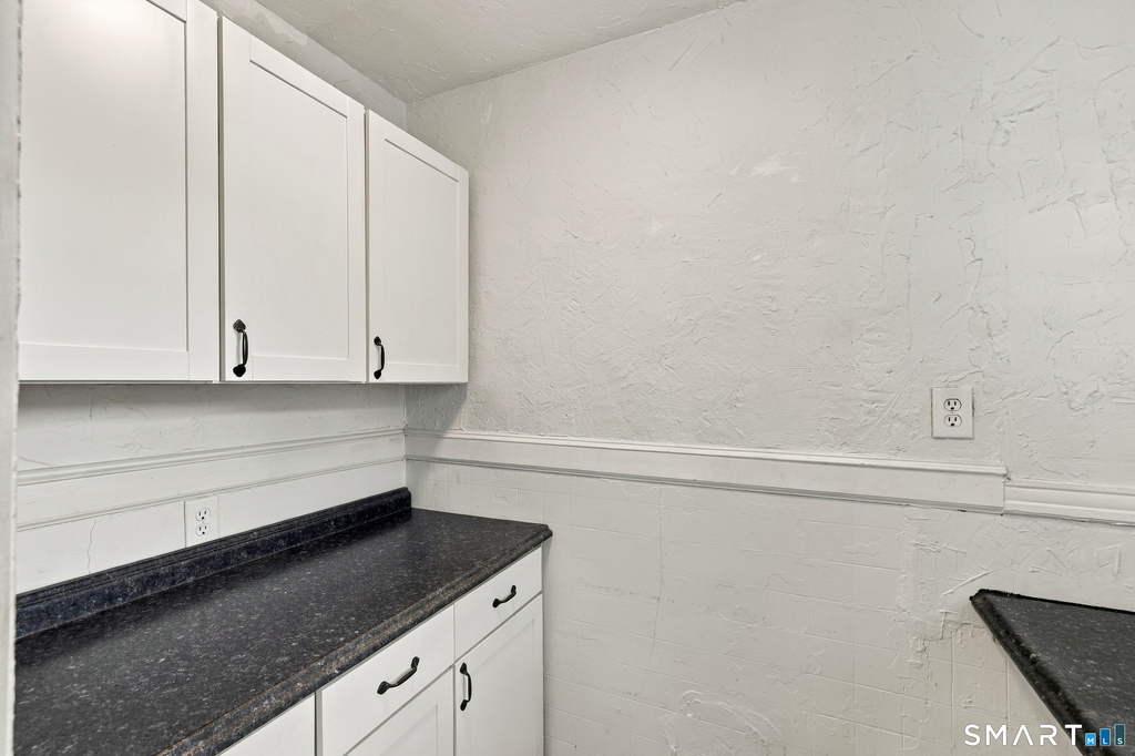 31 Wolcott Avenue - Photo 16