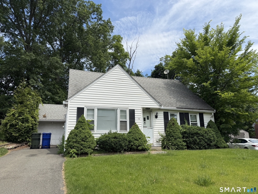 16 Harding Avenue - Photo 0