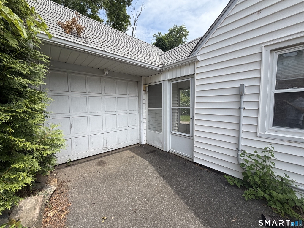 16 Harding Avenue - Photo 1