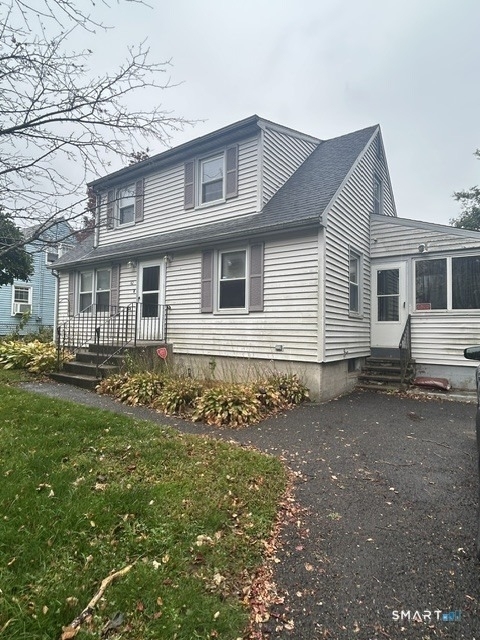 42 Girard Avenue - Photo 0