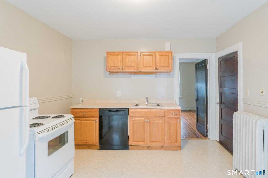36 Quaker Lane - Photo 11
