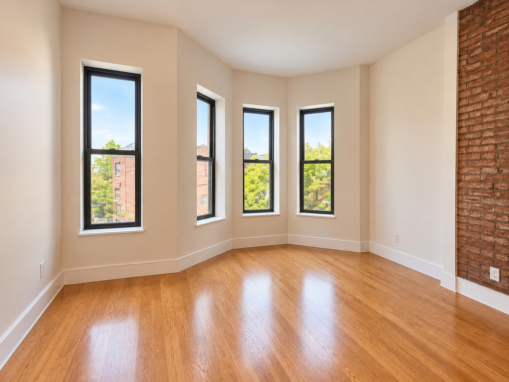 32 Claver Place - Photo 1