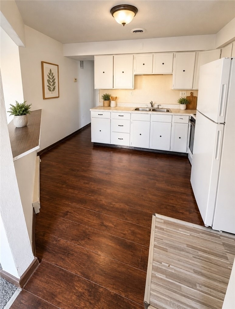 415 N 4th Street - Photo 0