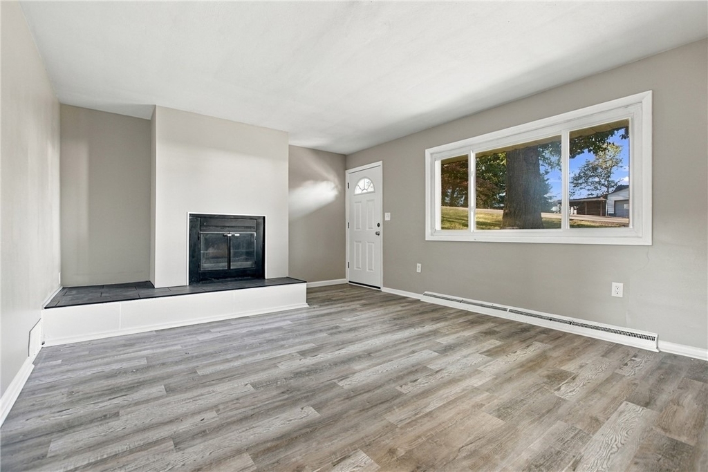 180 Highland Drive - Photo 1
