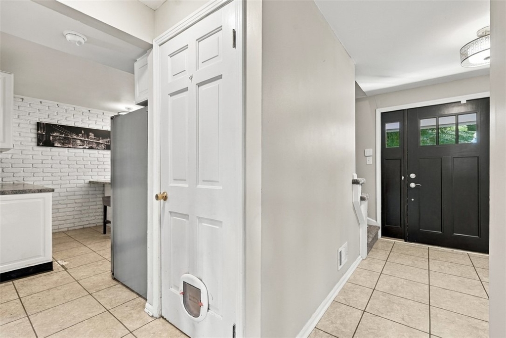 2323 Mill Grove Rd - Photo 3