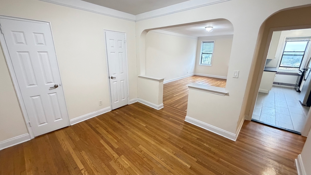 36-35 167th Street - Photo 6