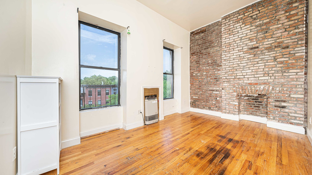 /346 Gates Ave - Photo 9