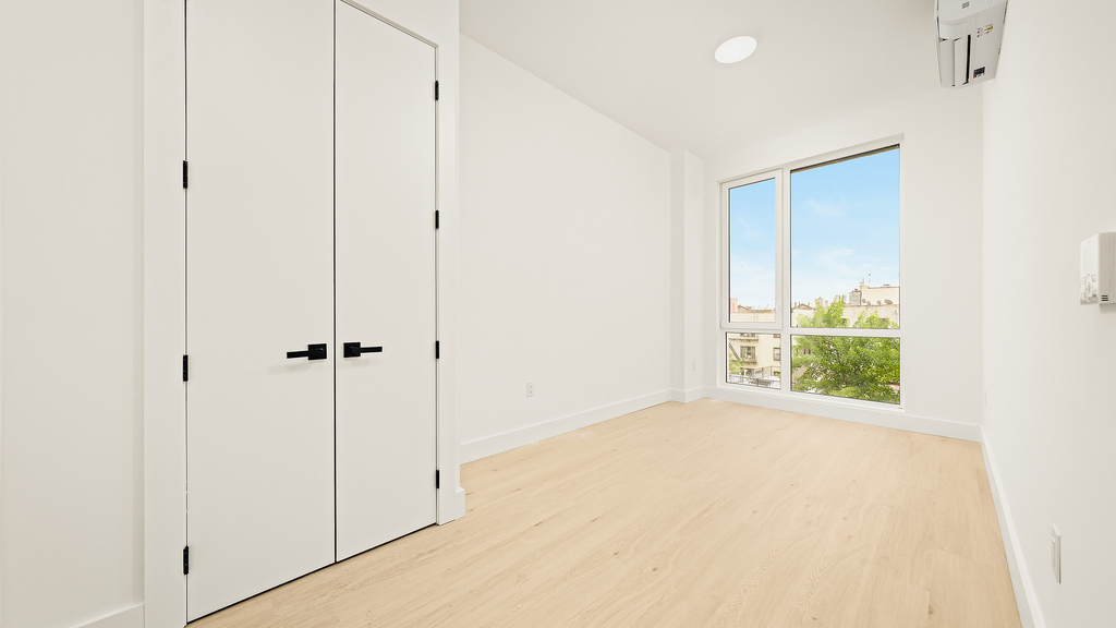 733 Lincoln Pl - Photo 9