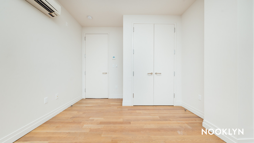 260 Knickerbocker Ave - Photo 11