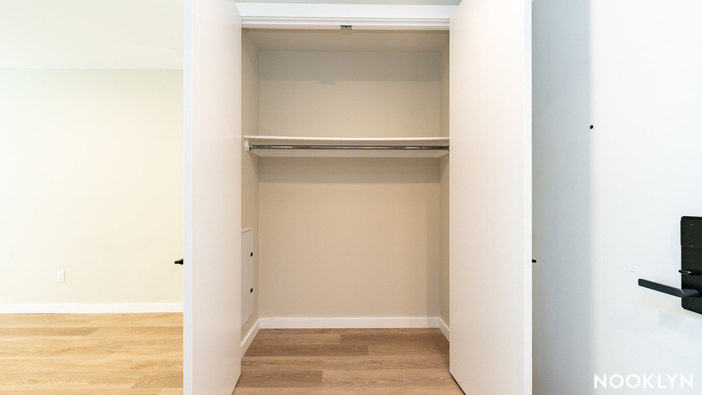 1584 Fulton St - Photo 11