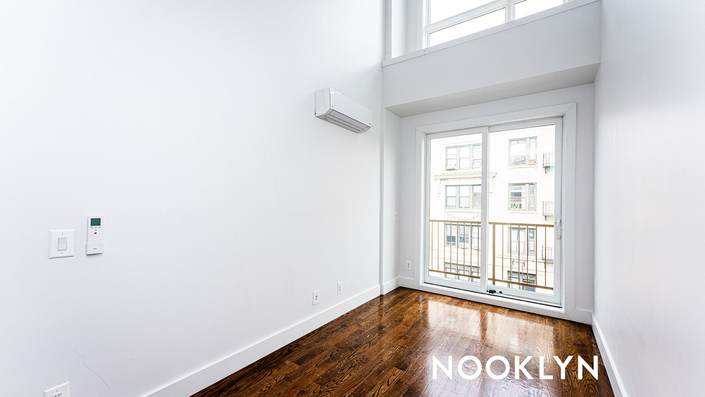 85 Graham Ave - Photo 10