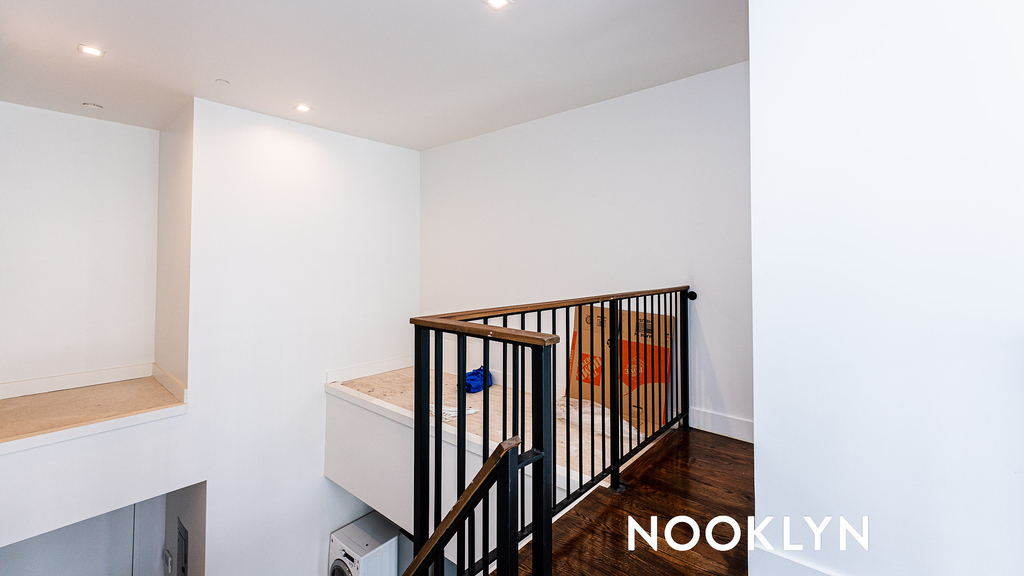 85 Graham Ave - Photo 18