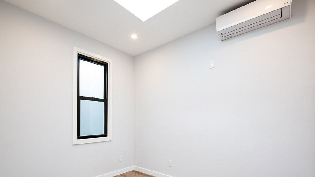 1441 Bushwick Ave - Photo 1
