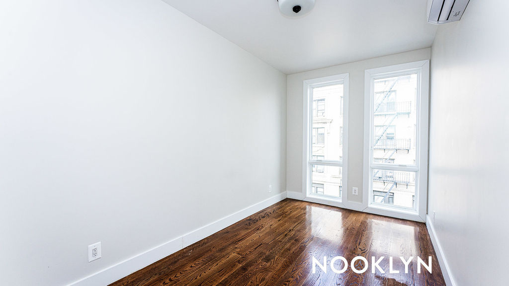 85 Graham Ave - Photo 13