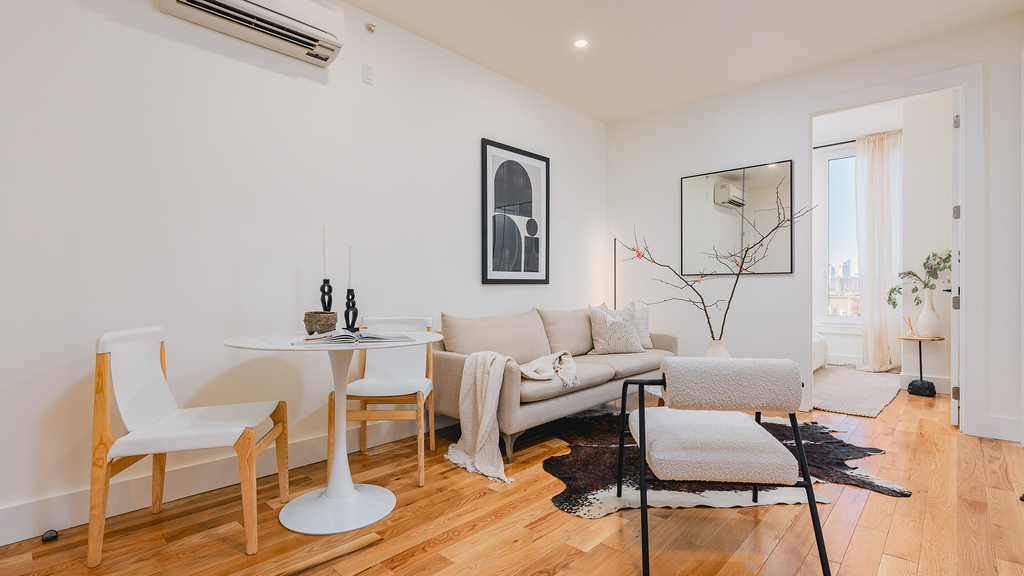 33 Franklin St - Photo 1