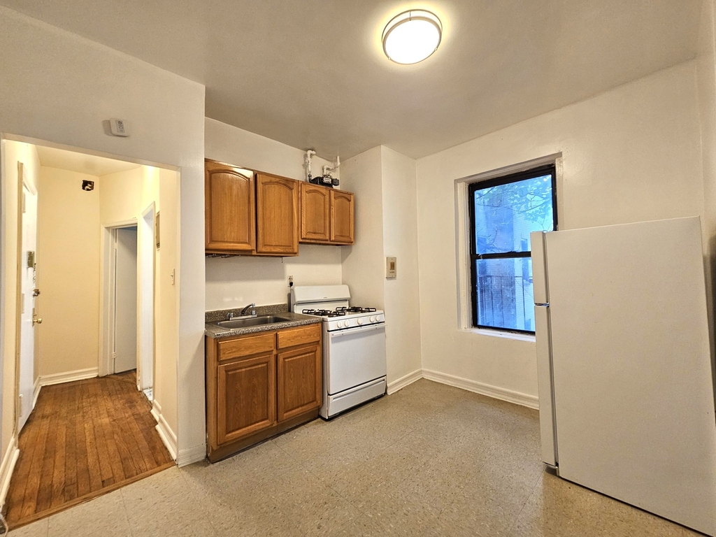 536 Fort Washington Avenue - Photo 5