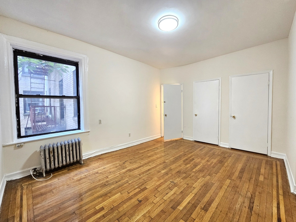 536 Fort Washington Avenue - Photo 1