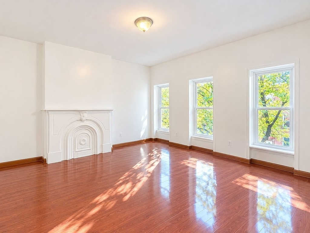 Waverly Avenue - Photo 1