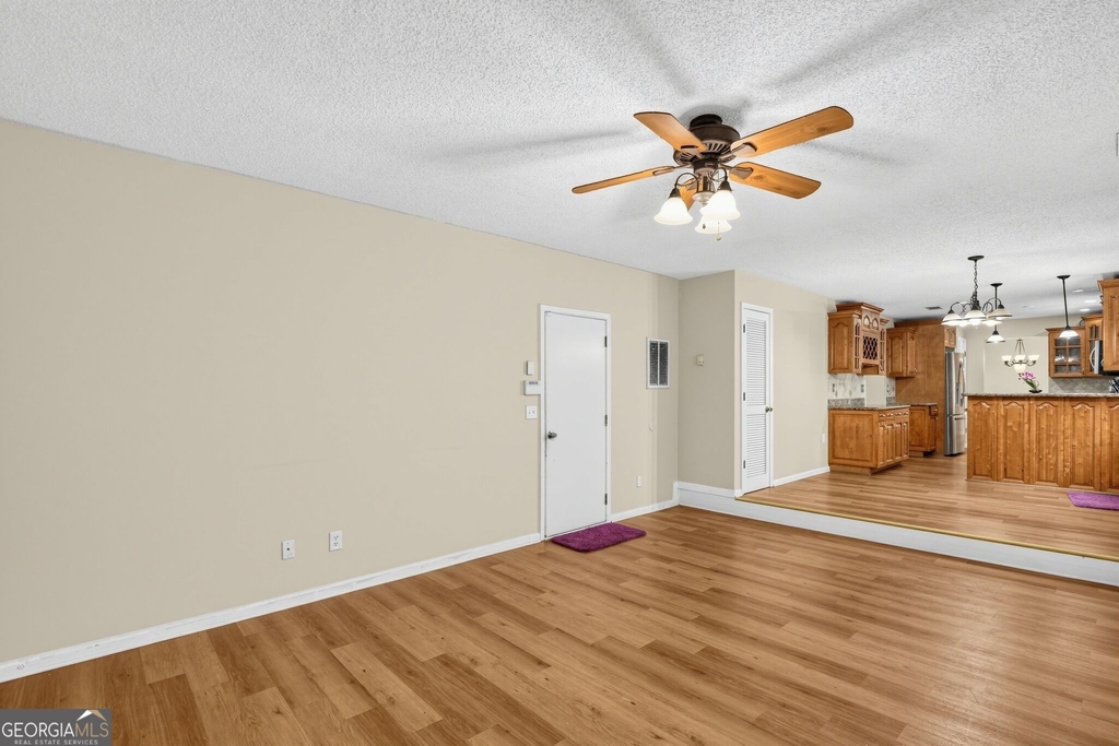 1560 Rogers Crossing Drive - Photo 10