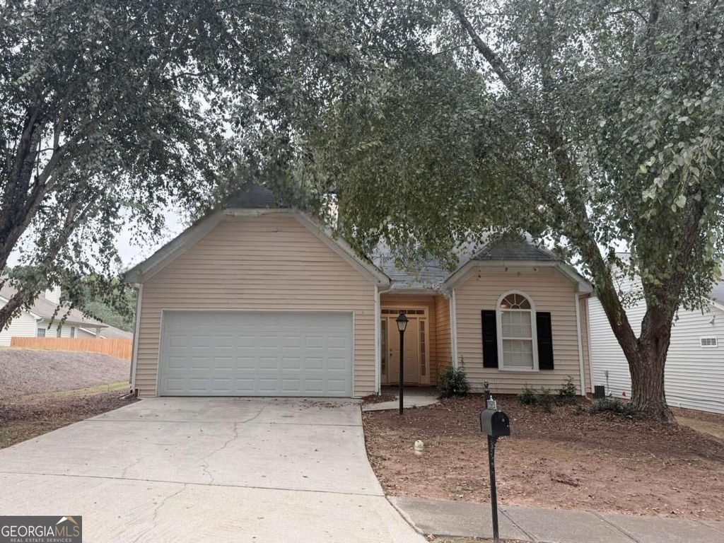 204 Kingfisher Point - Photo 0