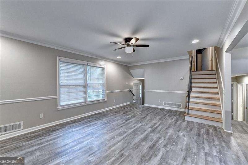 2736 Eaton Place - Photo 6