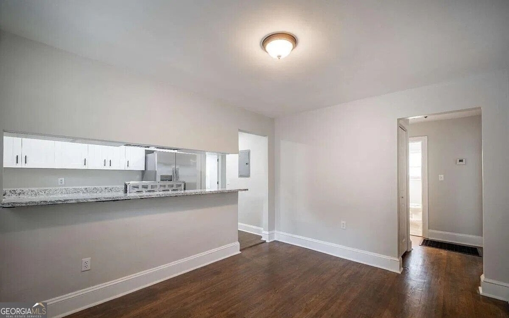 2137 Delowe Drive - Photo 19