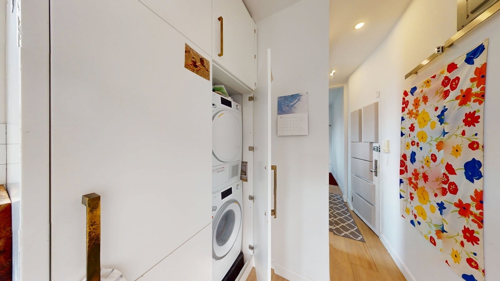 55 Morton Street - Photo 10
