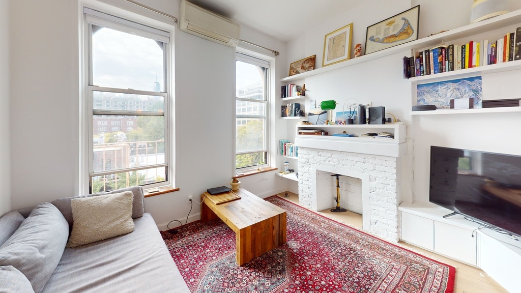 55 Morton Street - Photo 0
