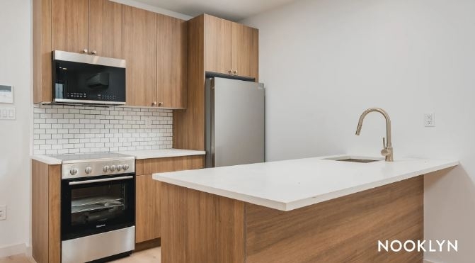 68 Gold St 11201 - Photo 2