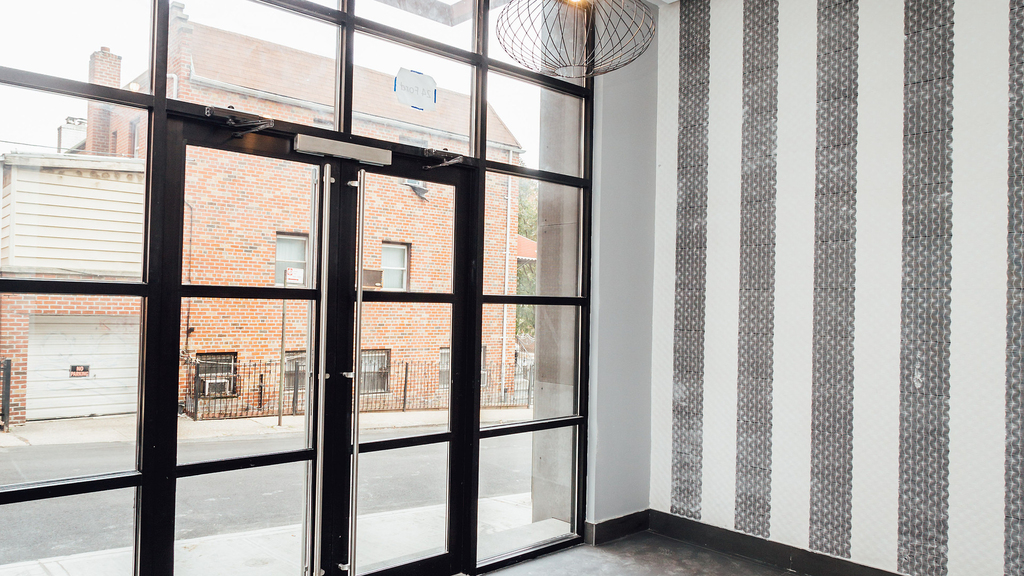 12 Ford St 11213 - Photo 2