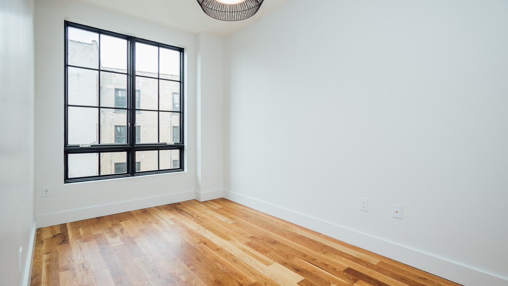 12 Ford St 11213 - Photo 16