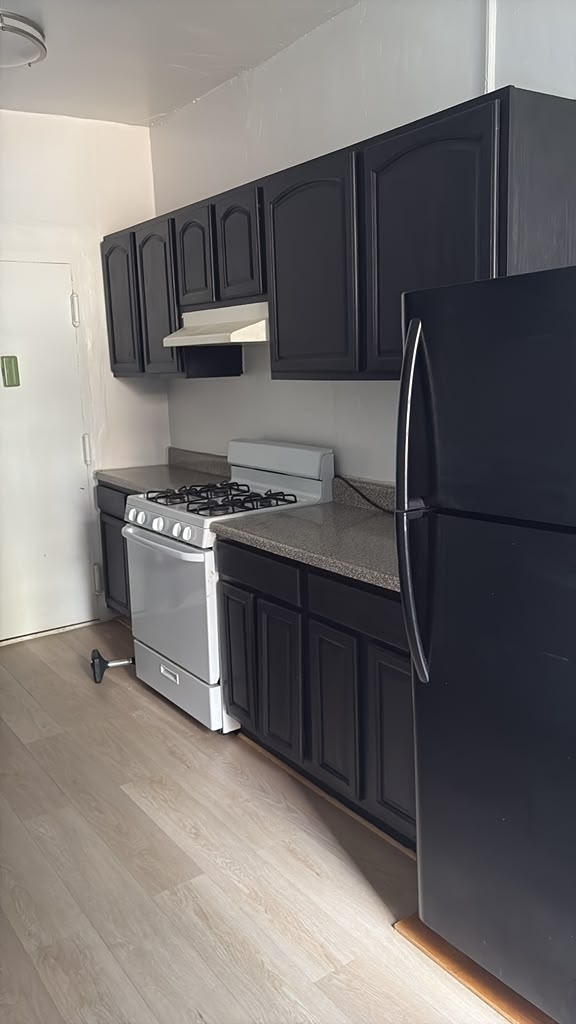 1375 Ocean Avenue - Photo 0