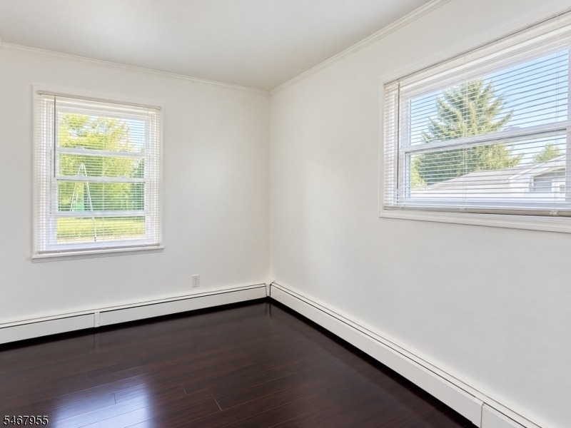 63 Marie Ave - Photo 6