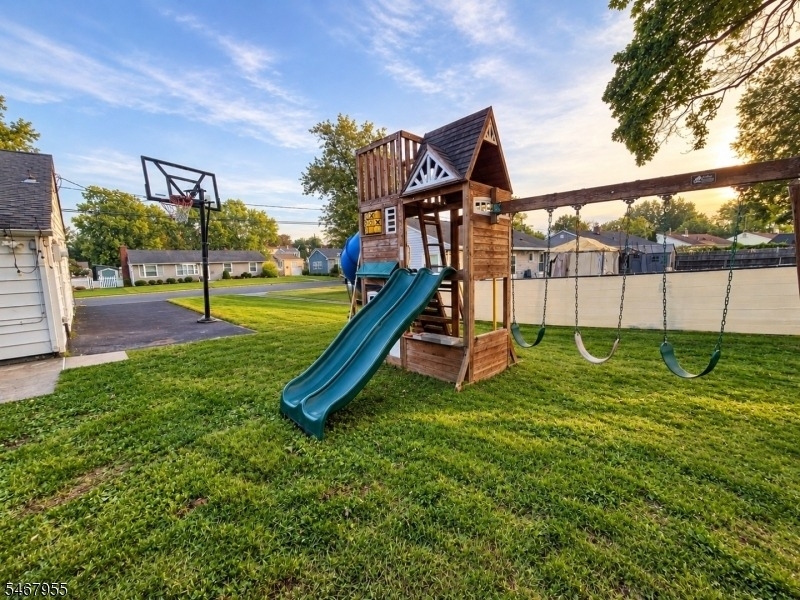 63 Marie Ave - Photo 16
