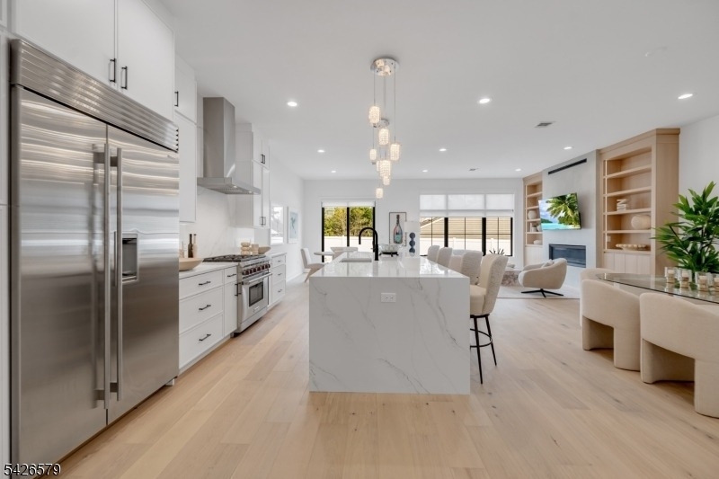 45 Feldman Ct - Photo 0