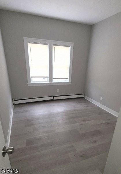 301 Center St - Photo 8