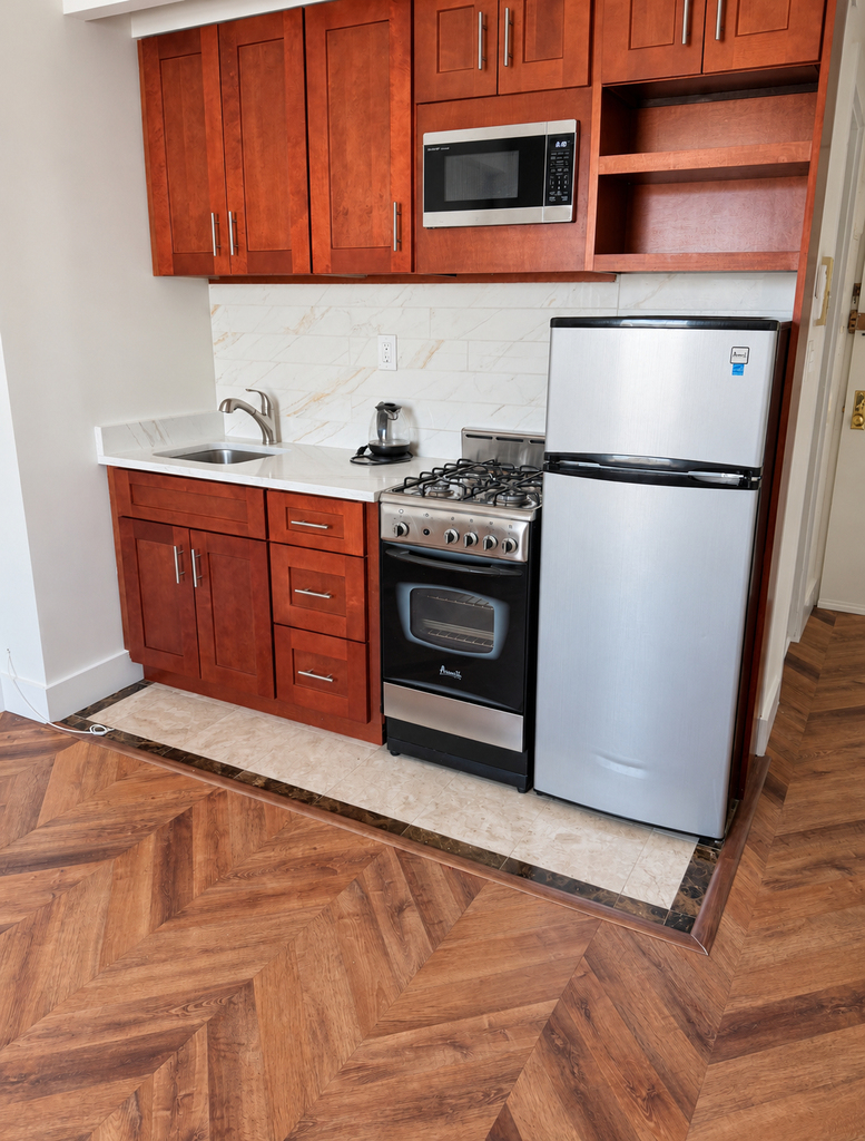 250 West 100th Street - Photo 1