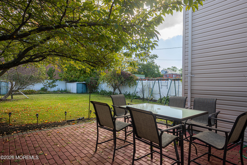 12 Jacobson Street - Photo 2