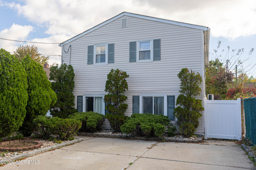 12 Jacobson Street - Photo 0