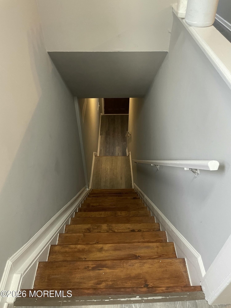 54 4th Avenue - Photo 8