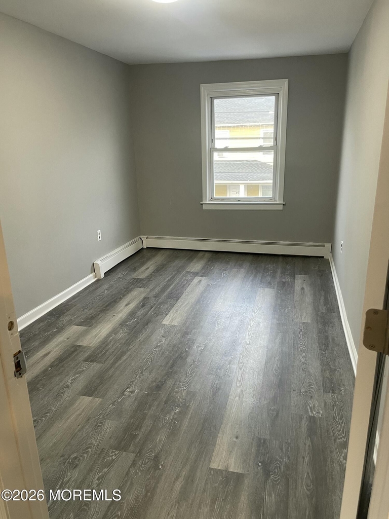 54 4th Avenue - Photo 9