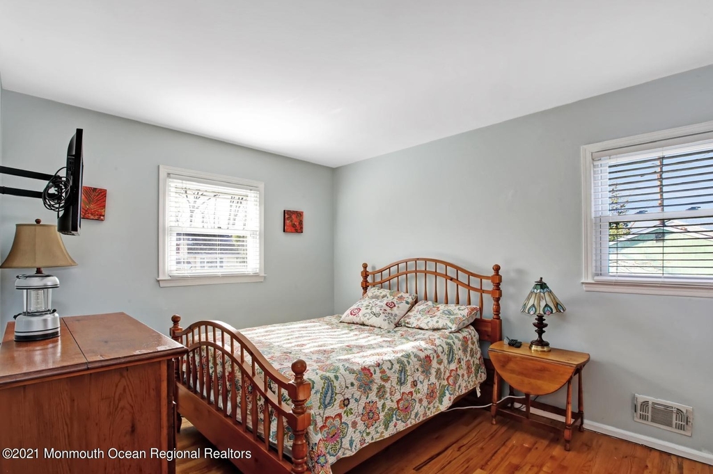 13 Roslyn Drive - Photo 23