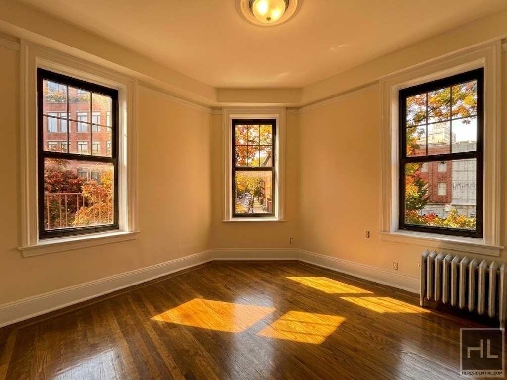 West 11th Street - Photo 3