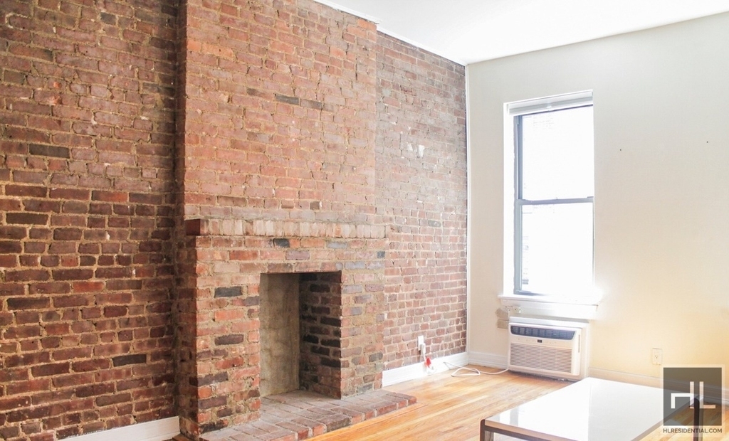 East 84 Street - Photo 0